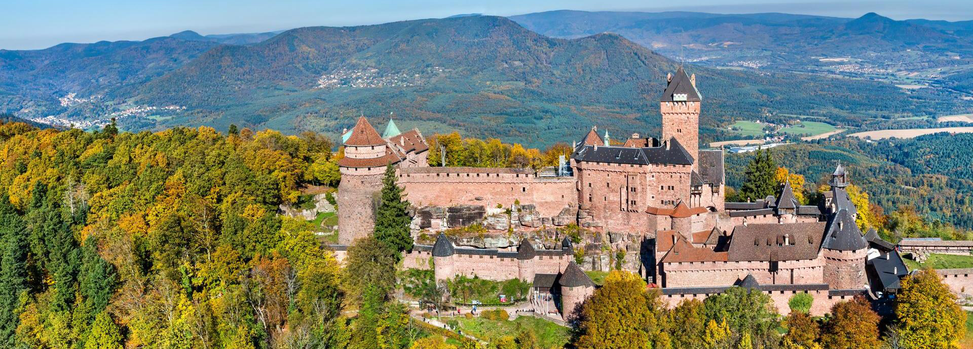 Château du Haut-Koenigsbourg est une visite incontournable lors d'un séjour en Alsace.