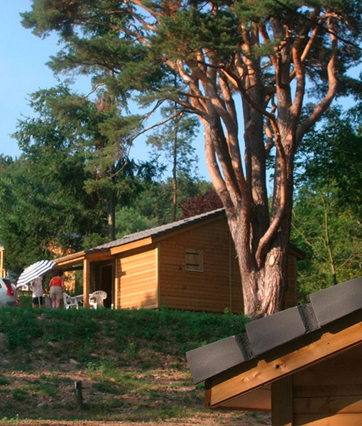 Chaletvermietung auf dem Campingplatz Lefébure in Orbey im Elsass