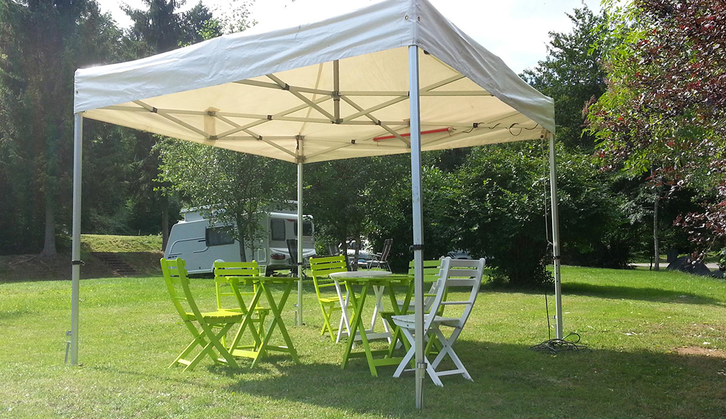 Les emplacements du camping  les reflets du Mont Saint Odile en Alsace